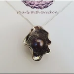 Oyster Pendant