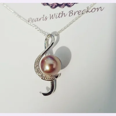 Treble Clef Pendant