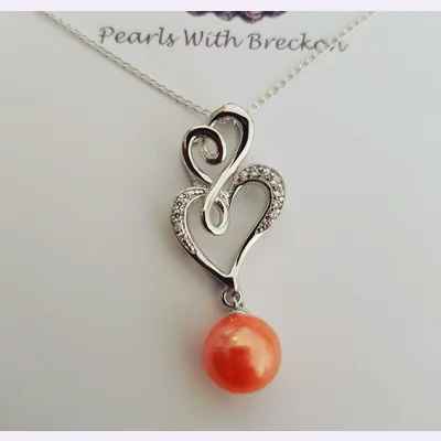 Twirls Love Pendant