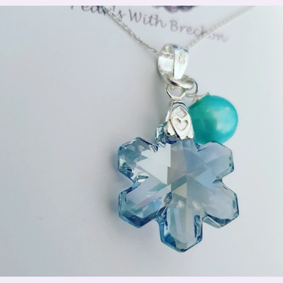 Snowflake Crystal Pendant 20mm - Blue Shade