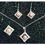 A Girls Best Friend Set