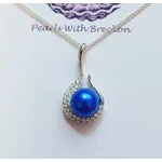Cradle Pendant