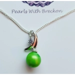 Season Twist Pendant