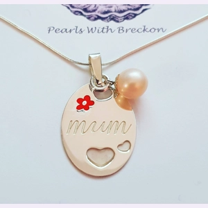Mums Gift Pendant