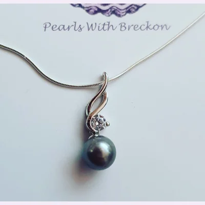 Vine Pendant