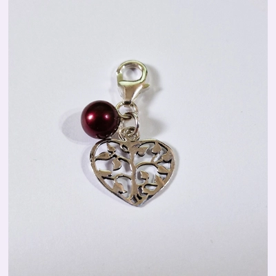 Hearts Vine - August 2023