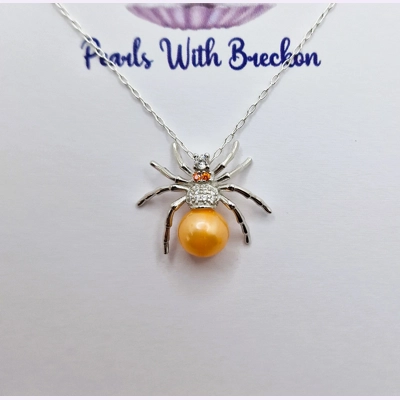 Spider's Step Pendant