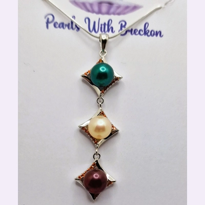 Spotted Diamond Pendant