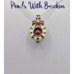 Spotted Wreath Cage Pendant