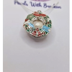 Wreath Of Christmas Cage Pendant