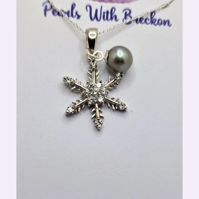 Snowflakes Gift Pendant