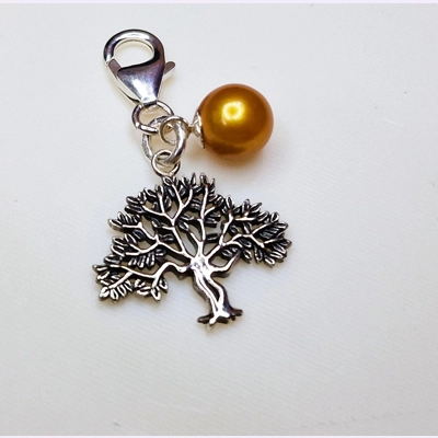Shadow Tree Charm