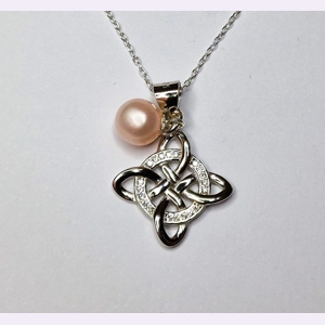 Neutron Knot Pendant