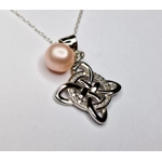 Neutron Knot Pendant