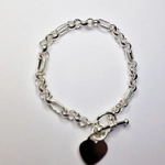 Elizabeth Bracelet With Heart & T-Bar Clasp