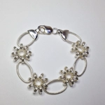 Daisy Chain Bracelet