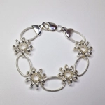 Daisy Chain Bracelet