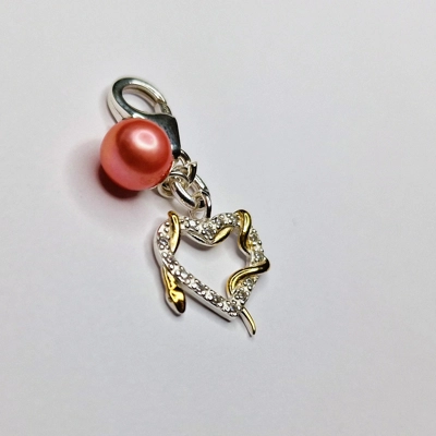 Poisoned Heart Charm