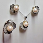 Jewelled Oyster Set