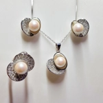 Jewelled Oyster Set