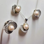 Jewelled Oyster Set
