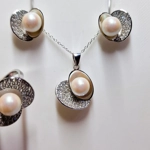 Jewelled Oyster Set
