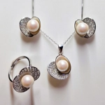 Jewelled Oyster Set