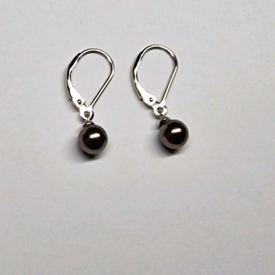 Simple Latch Hook Earrings