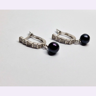 Moonlight Steps Snap Back Earrings