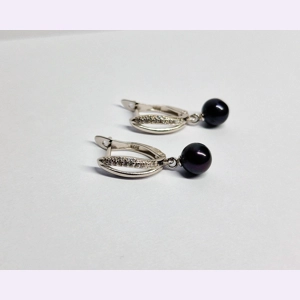 Leaf Snap Back Earrings