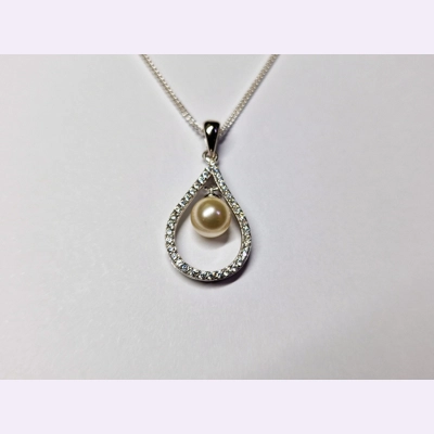 Pure Essence Pendant