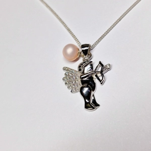 Amour Archer Pendant