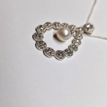 Opulent Lustre Pendant