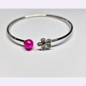 Petals Devine Bangle