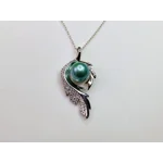 Kavi Pendant
