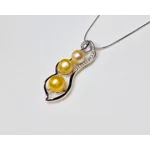 Pea Pod Three Pendant