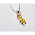 Pea Pod Three Pendant