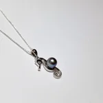 Seahorse Pendant