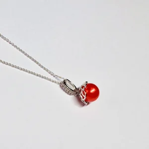 Izzy Pendant