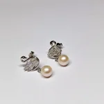 Queen's Bird's Earrings