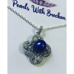 Entangled Pendant