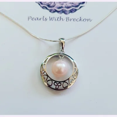 Pearl Love Circle Pendant