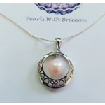 Pearl Love Circle Pendant