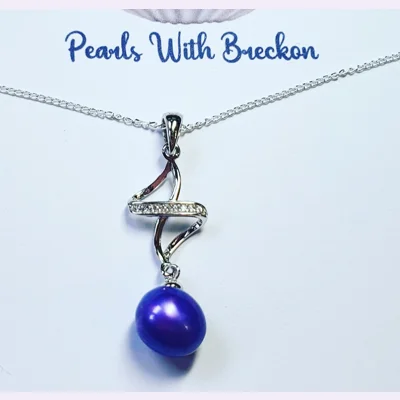 Knots Pendant