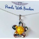 Bold Flower Pendant
