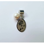 Paint The Roses Charm