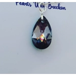 Peardrop Pendant 22mm - Green