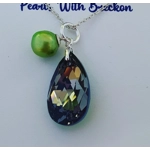 Peardrop Pendant 22mm - Green