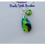 Peardrop Pendant 22mm - Green