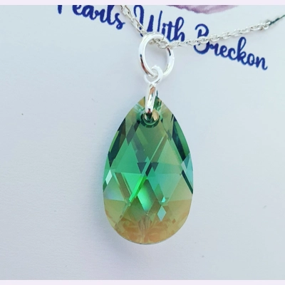 Erinite Shimmer - Peardrop Pendant 22mm